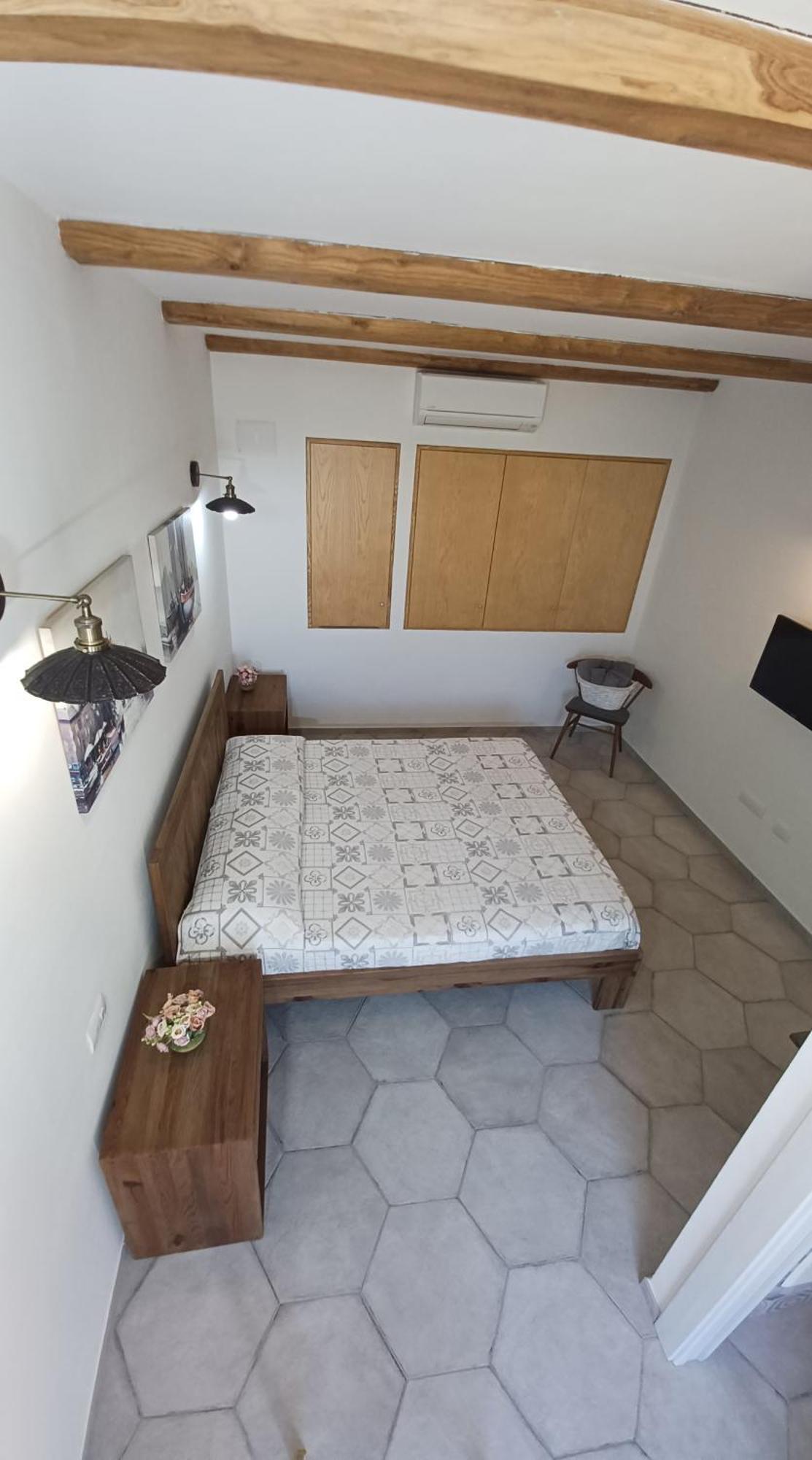 Li Petri Manni Panzió Olbia Kültér fotó